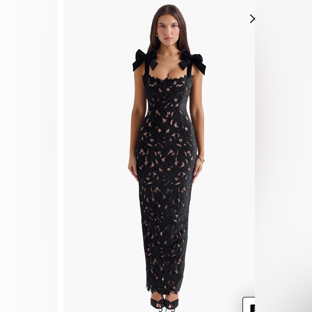 Elegant Black Lace Dress